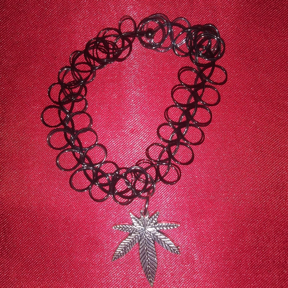 Marijuana leaf charm bracelet, charm bracelet